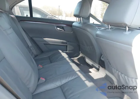 2007 Mercedes-Benz S 550 z USA, uszkodzony, nr VIN WDDNG71X17A079677